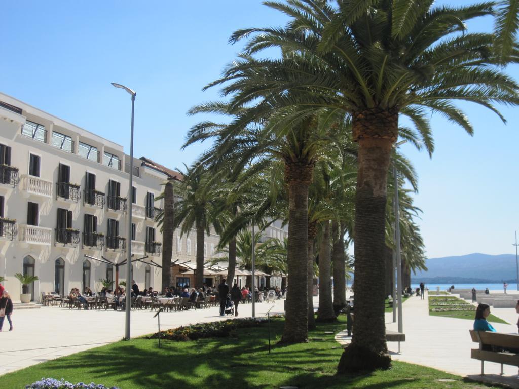 Apartments City Center Tivat Eksteriør billede