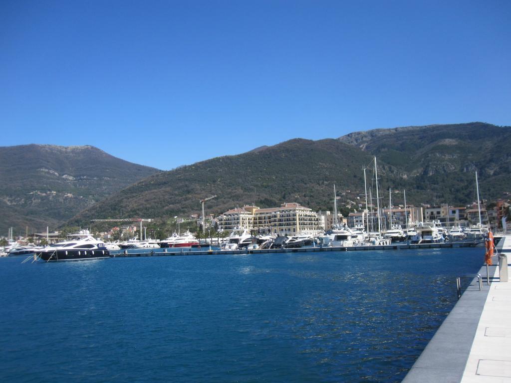 Apartments City Center Tivat Eksteriør billede