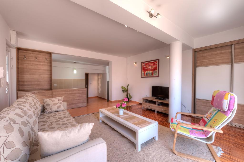 Apartments City Center Tivat Eksteriør billede