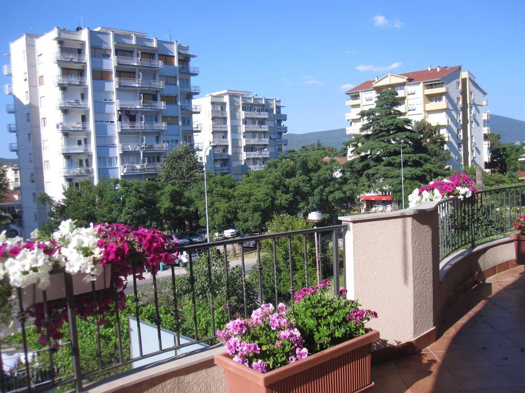 Apartments City Center Tivat Eksteriør billede