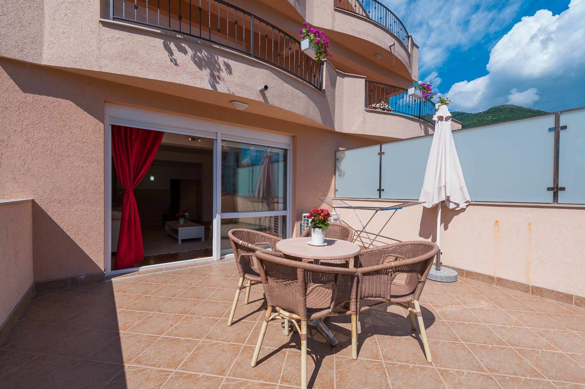 Apartments City Center Tivat Eksteriør billede